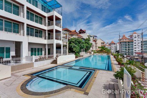 Propriété commerciale à Pattaya, Thaïlande 650 m2 № 177808 - photo 5