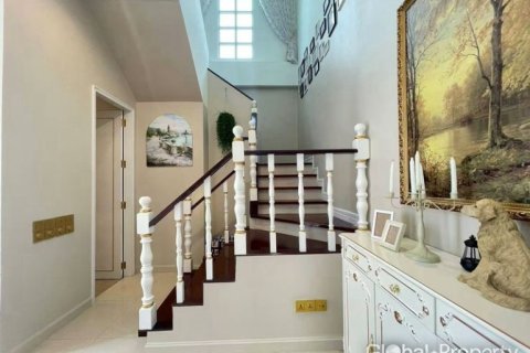 House in Pattaya, Thailand 3 bedrooms № 177807 - photo 10