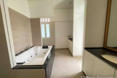 House in Pattaya, Thailand 3 bedrooms № 177807 - photo 15