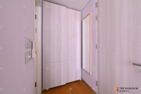 Condo in Bangkok, Thailand, 2 bedrooms  № 187847
