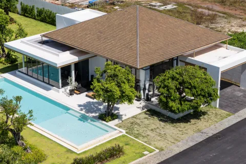 Villa in Phuket, Thailand 4 bedrooms № 152421 - photo 11