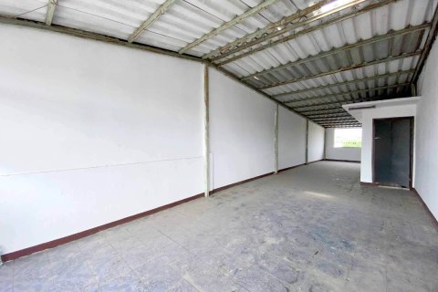 Townhouse in Nonthaburi, Thailand 6 bedrooms № 153488 - photo 12