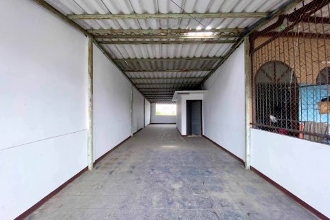 Townhouse in Nonthaburi, Thailand 6 bedrooms № 153488 - photo 11