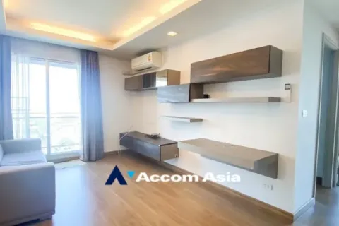 Condo in Huai Khwang, Bangkok, Thailand, 2 bedrooms  № 220374