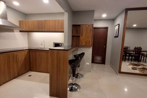Condo in Bangkok, Thailand, 2 bedrooms № 200271 - photo 4