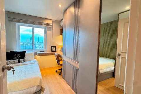 Condo à Sathon, Bangkok, Thaïlande, 2 chambres  № 200273 - photo 11