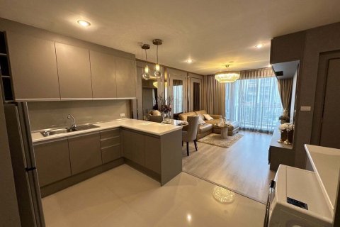 Кондоминиум с 2 спальнями в Бангкоке, Таиланд № 155957 - фото 1