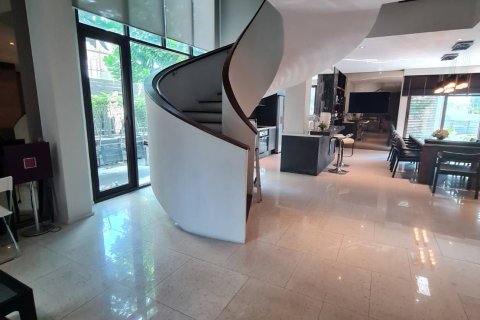 Кондоминиум с 2 спальнями в Ян Наве, Бангкок, Таиланд № 155954 - фото 14