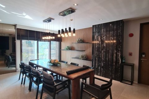 Кондоминиум с 2 спальнями в Ян Наве, Бангкок, Таиланд № 155954 - фото 5