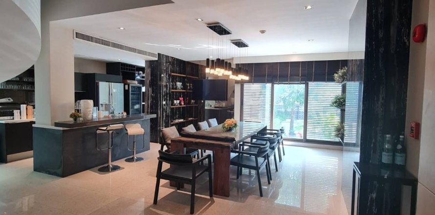 Кондоминиум с 2 спальнями в Ян Наве, Бангкок, Таиланд № 155954