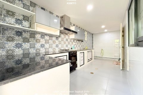 Дом в Банг Круае, Таиланд с 3 спальнями  № 155958 - фото 6