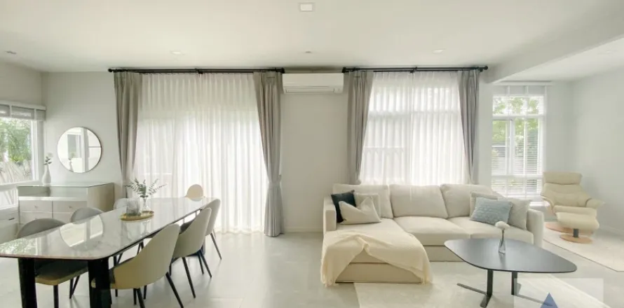 Haus in Prawet, Bangkok, Thailand 4 Schlafzimmer № 216286