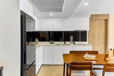 Condo à Pathum Wan, Bangkok, Thaïlande, 2 chambres  № 136893 - photo 10