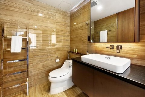 Condo à Pathum Wan, Bangkok, Thaïlande, 2 chambres  № 136893 - photo 13