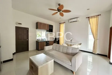 Casa de 2 dormitorios en Pattaya, Tailandia № 211841 - foto 4