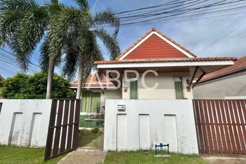 Casa de 2 dormitorios en Pattaya, Tailandia № 211841 - foto 8