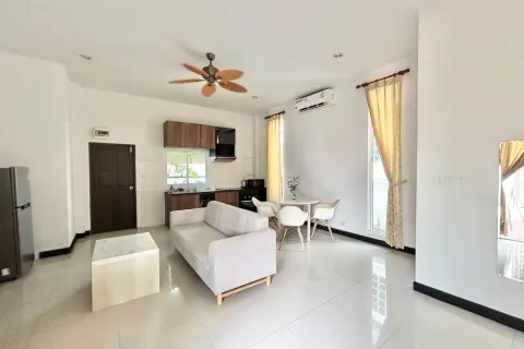 Casa de 2 dormitorios en Pattaya, Tailandia № 211841 - foto 13