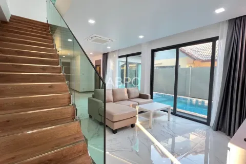 Casa de 3 dormitorios en Pattaya, Tailandia № 211842 - foto 12