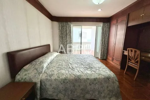 Condominio de 2 dormitorios en Pattaya, Tailandia № 211846 - foto 4
