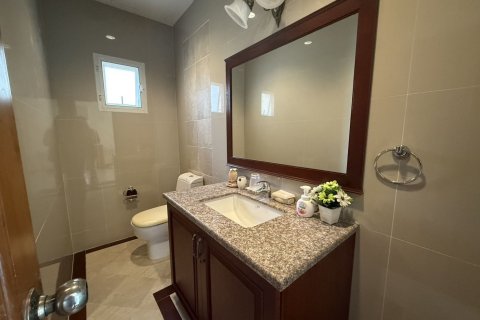 Вилла в Хуа Хине, Таиланд с 3 спальнями  № 151332 - фото 28