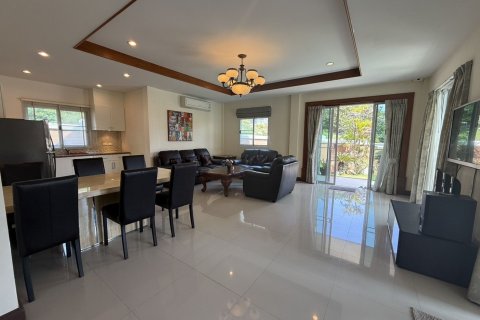 Вилла в Хуа Хине, Таиланд с 3 спальнями  № 151332 - фото 3