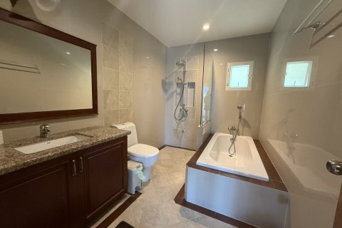 Вилла в Хуа Хине, Таиланд с 3 спальнями  № 151332 - фото 25