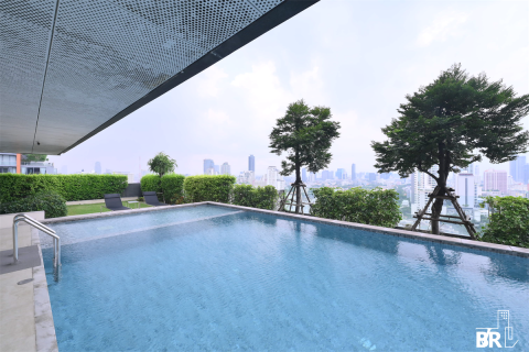 Condo in Bangkok, Thailand, 3 bedrooms  № 189866 - photo 8