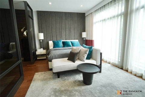 House in Bangkok, Thailand 3 bedrooms № 189245 - photo 6