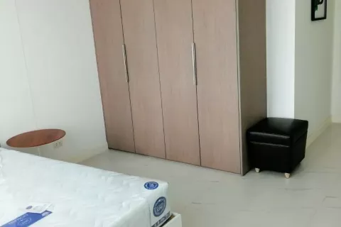 Кондоминиум с 2 спальнями в Патхум Ване, Бангкок, Таиланд № 136755 - фото 12