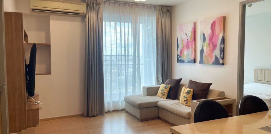 Кондоминиум с 2 спальнями в Клонг Тоэй, Бангкок, Таиланд № 136753