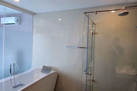 Condo à Chiang Mai, Thaïlande, 2 chambres  № 144670 - photo 2