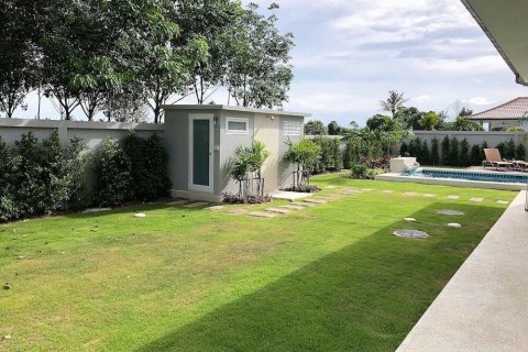 House in Hua Hin, Thailand 3 bedrooms № 144665 - photo 3