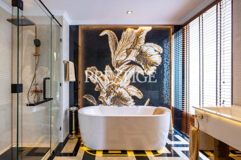 Condo in Pattaya, Thailand, 3 bedrooms № 197489 - photo 9