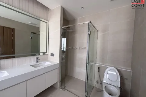 Casa de 4 dormitorios en Pattaya, Tailandia № 213154 - foto 10