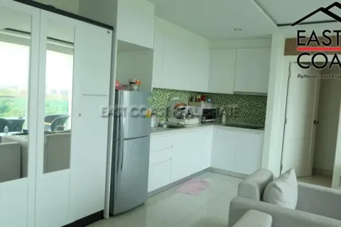 Condominio de 2 dormitorios en Jomtien Beach, Pattaya, Tailandia № 213151 - foto 5