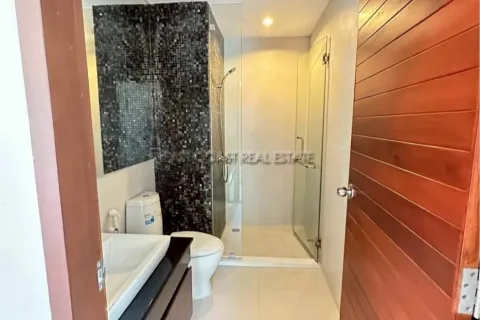 Condominio de 2 dormitorios en Pattaya, Tailandia № 213153 - foto 15