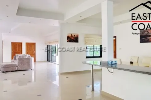 Estudio en Jomtien Beach, Pattaya, Tailandia № 213156 - foto 8