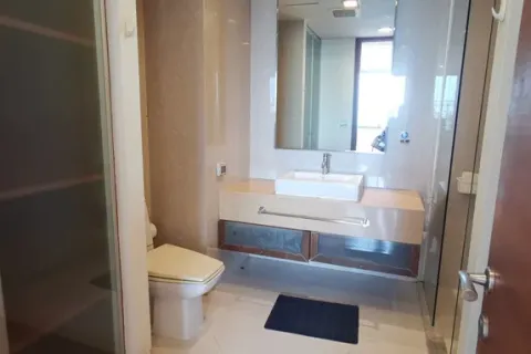 Condo in Khlong Toei, Bangkok, Thailand, 3 bedrooms  № 157143 - photo 20