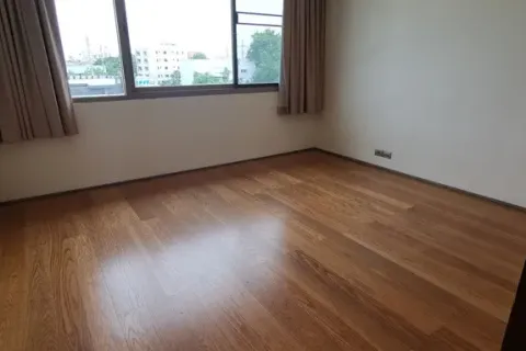 Condo in Khlong Toei, Bangkok, Thailand, 3 bedrooms  № 157143 - photo 28