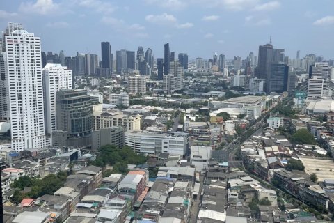 Condo in Khlong Toei, Bangkok, Thailand, 2 bedrooms  № 157141