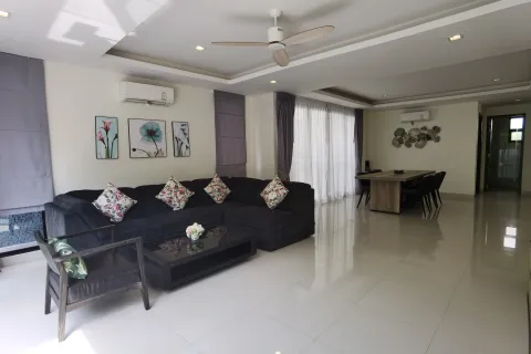 Villa in Phuket, Thailand 5 bedrooms № 157145 - photo 6
