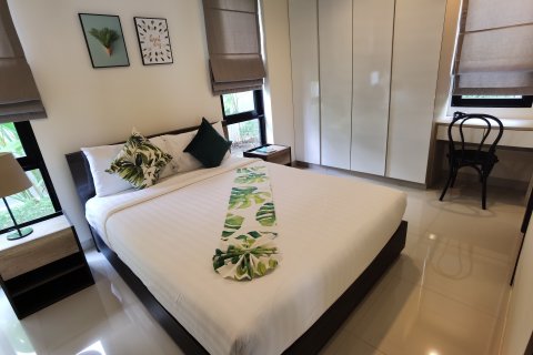 Villa in Phuket, Thailand 5 bedrooms № 157145 - photo 24