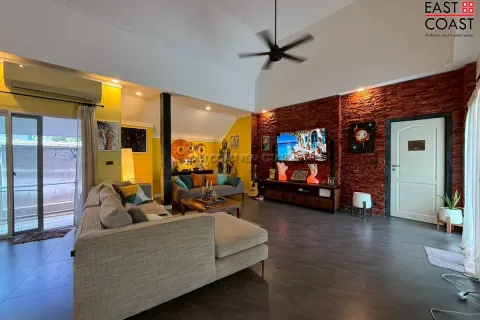 House on Jomtien Beach, Pattaya, Thailand 3 bedrooms № 212351