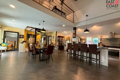 Casa de 3 dormitorios en Jomtien Beach, Pattaya, Tailandia № 212351 - foto 19