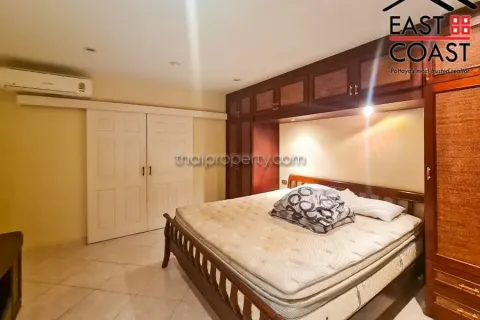 Condominio de 2 dormitorios en Pattaya, Tailandia № 212349 - foto 9