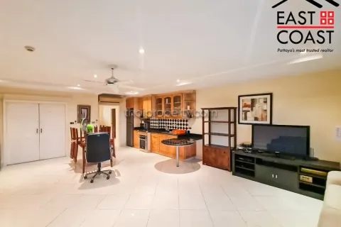 Condominio de 2 dormitorios en Pattaya, Tailandia № 212349 - foto 4