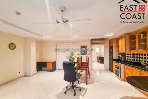 Condominio de 2 dormitorios en Pattaya, Tailandia № 212349 - foto 2