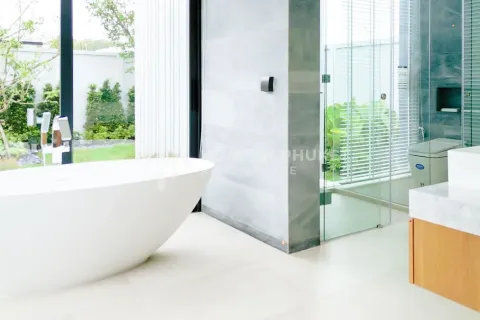 House in Chalong, Thailand 3 bedrooms № 158798 - photo 9