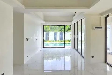 Дом в Пхукете, Таиланд с 3 спальнями  № 158803 - фото 8