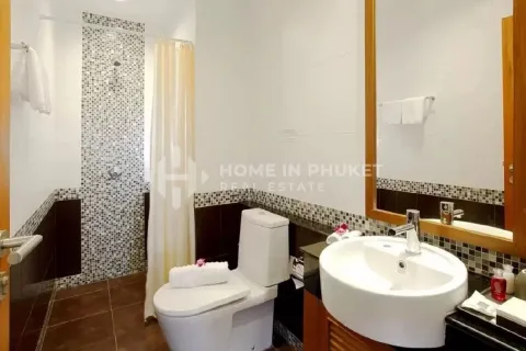 Condo in Phuket, Thailand, 3 bedrooms  № 158797 - photo 13